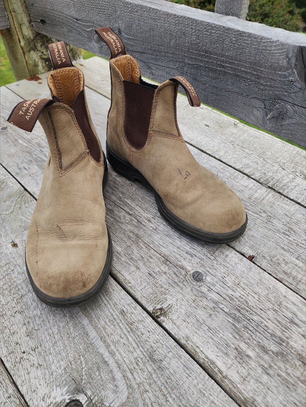 Blundstones Kid's Tan Size 3